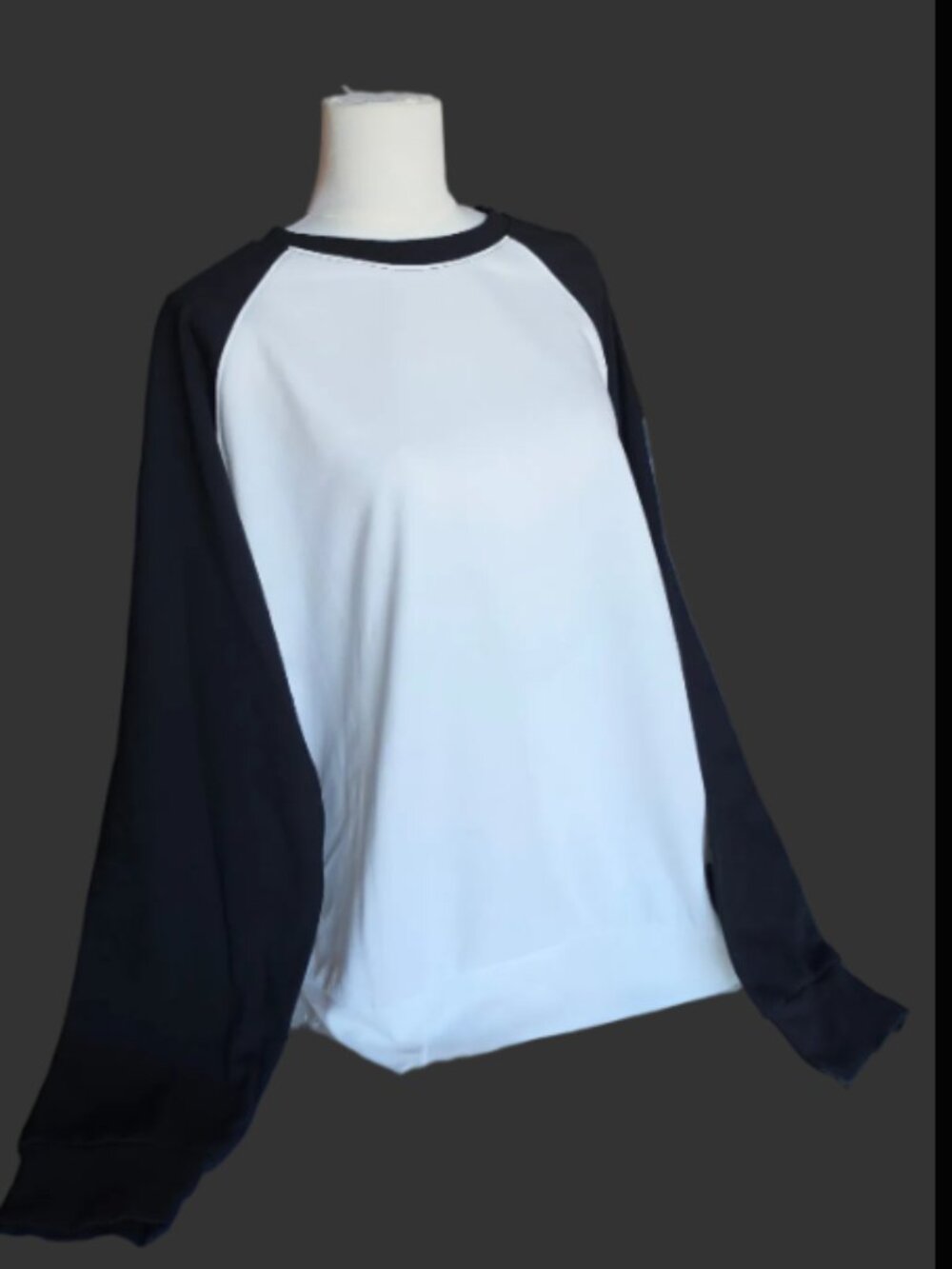 The Jiu Jitsu Company Black & White Raglan Sweatshirt – 3XL